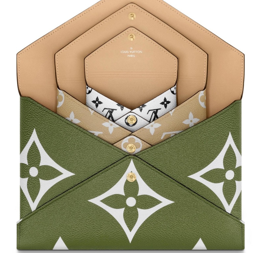 🚫💕💯AUTHENTIC LOUIS VUITTON LIMITED EDITION GIANT COLLECTION KIRIGAMI💕🚫